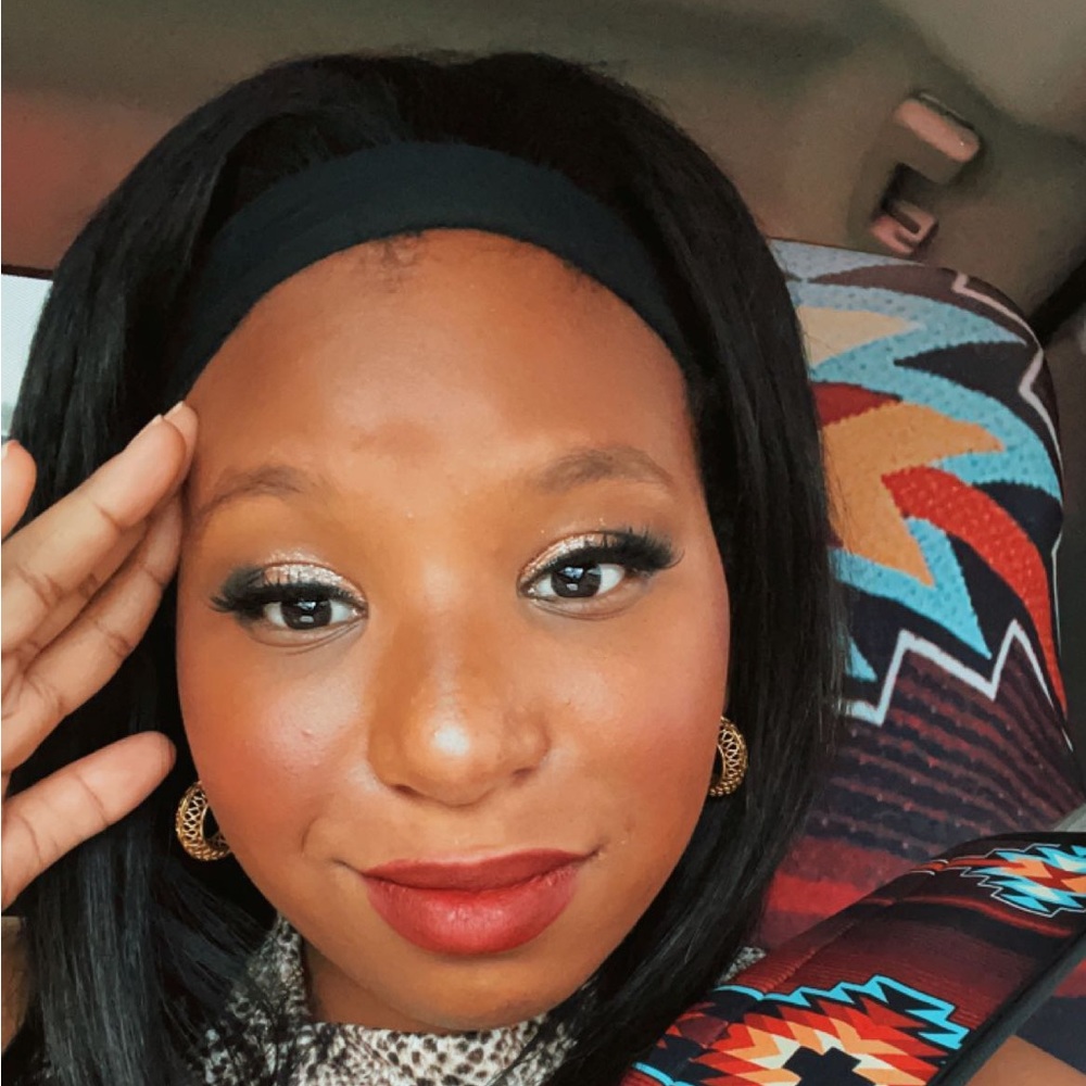 Meet your Posher, Sarah